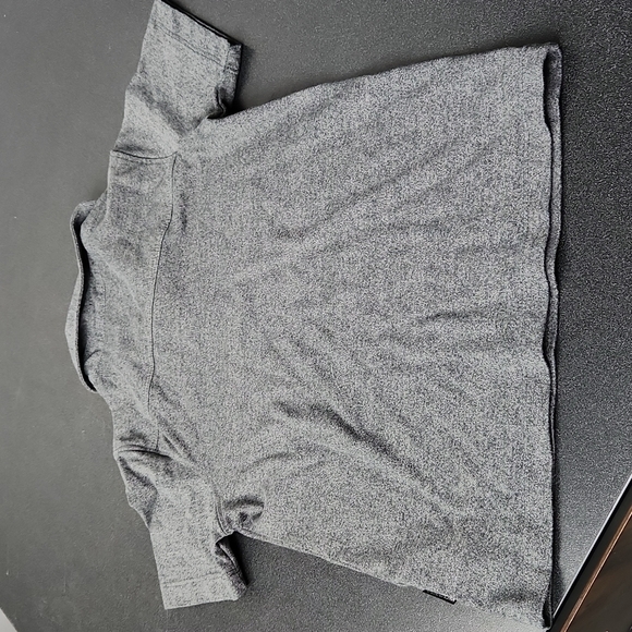 Boys size 5 Gray Polo by Volcom - Picture 3 of 3